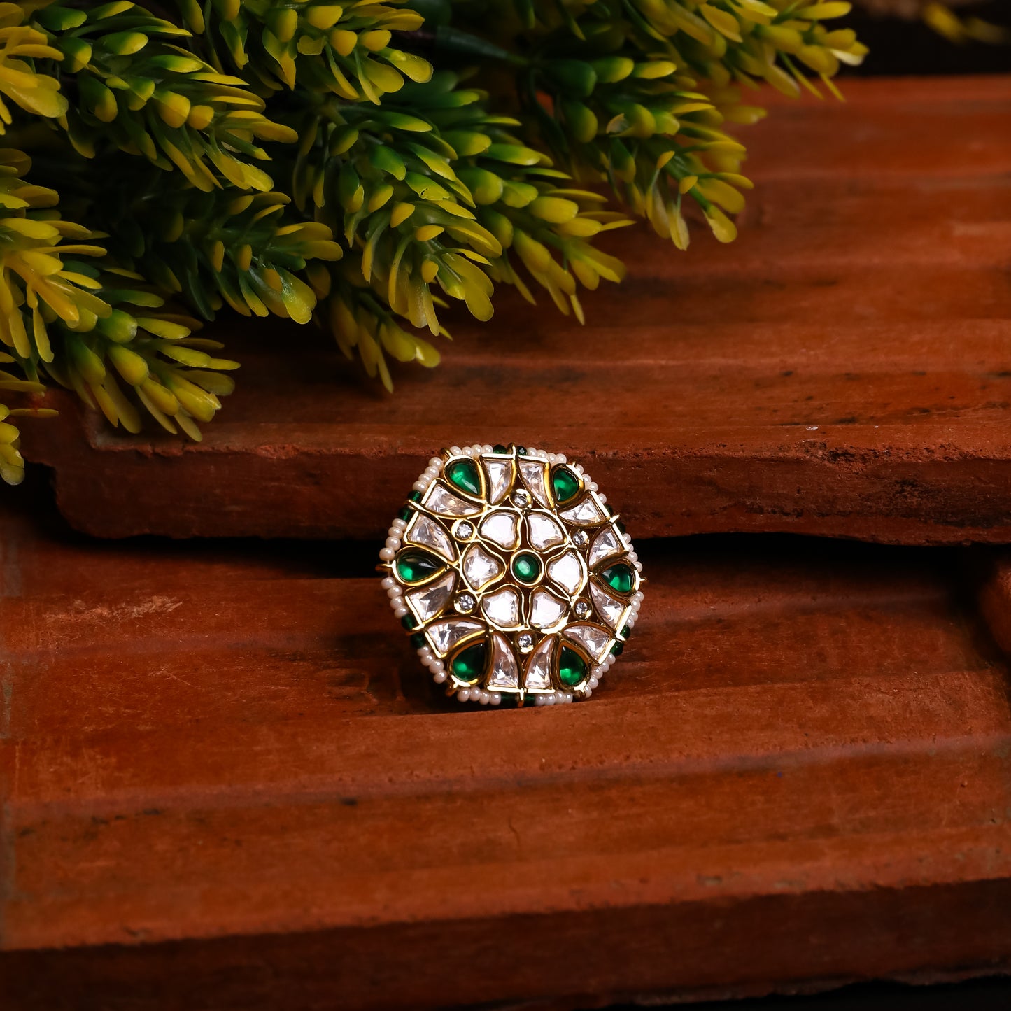 Hale Kundan Ring