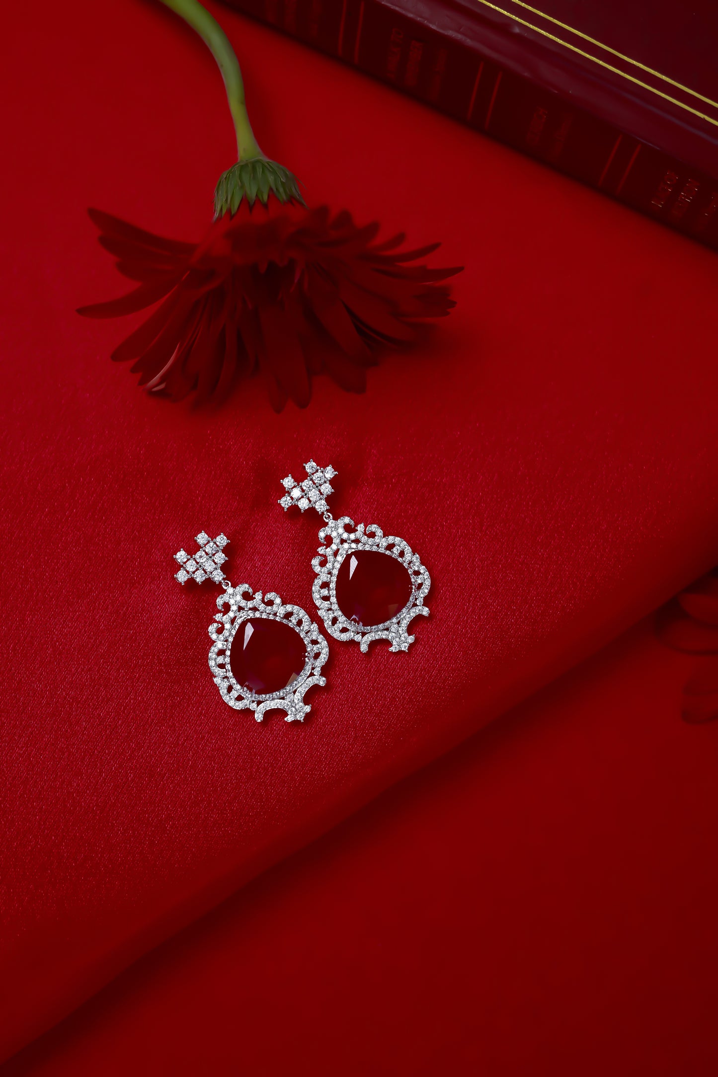 Ira Artificial Diamond Set