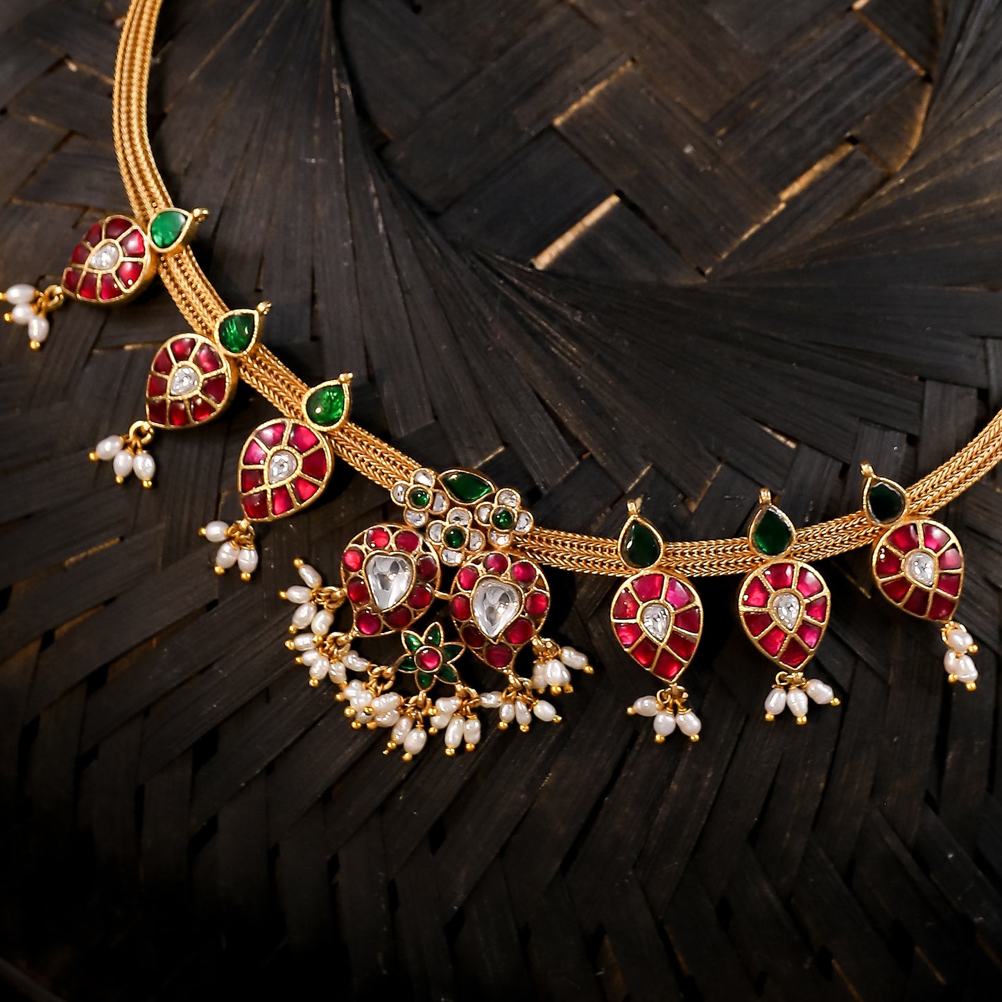 Hemal Kundan Necklace