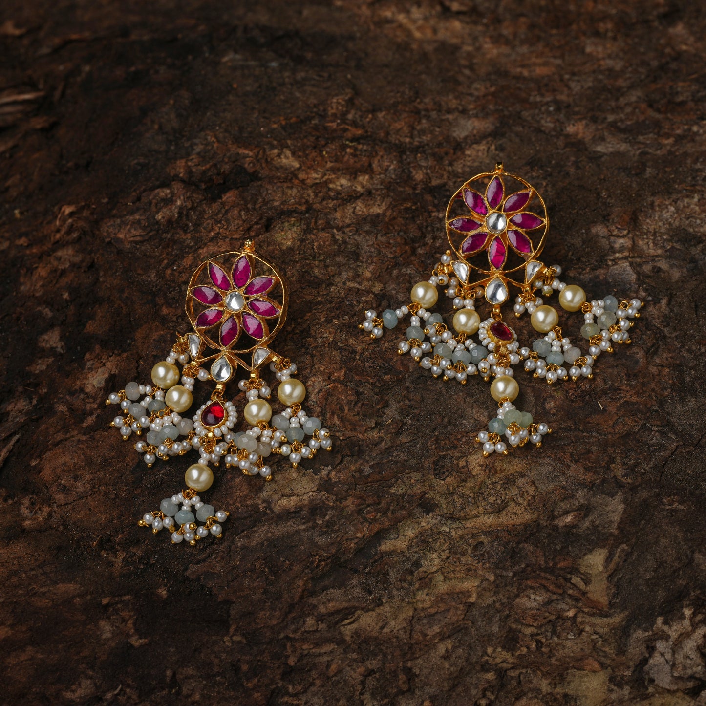 Veda Kundan Set