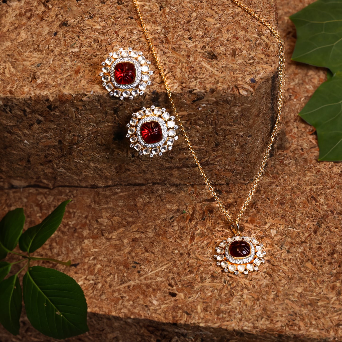 Aurelle Kundan Set