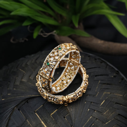 Ananya Kundan Bangle