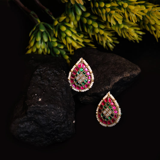 Kira Kundan Earrings