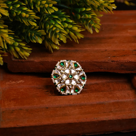 Hale Kundan Ring