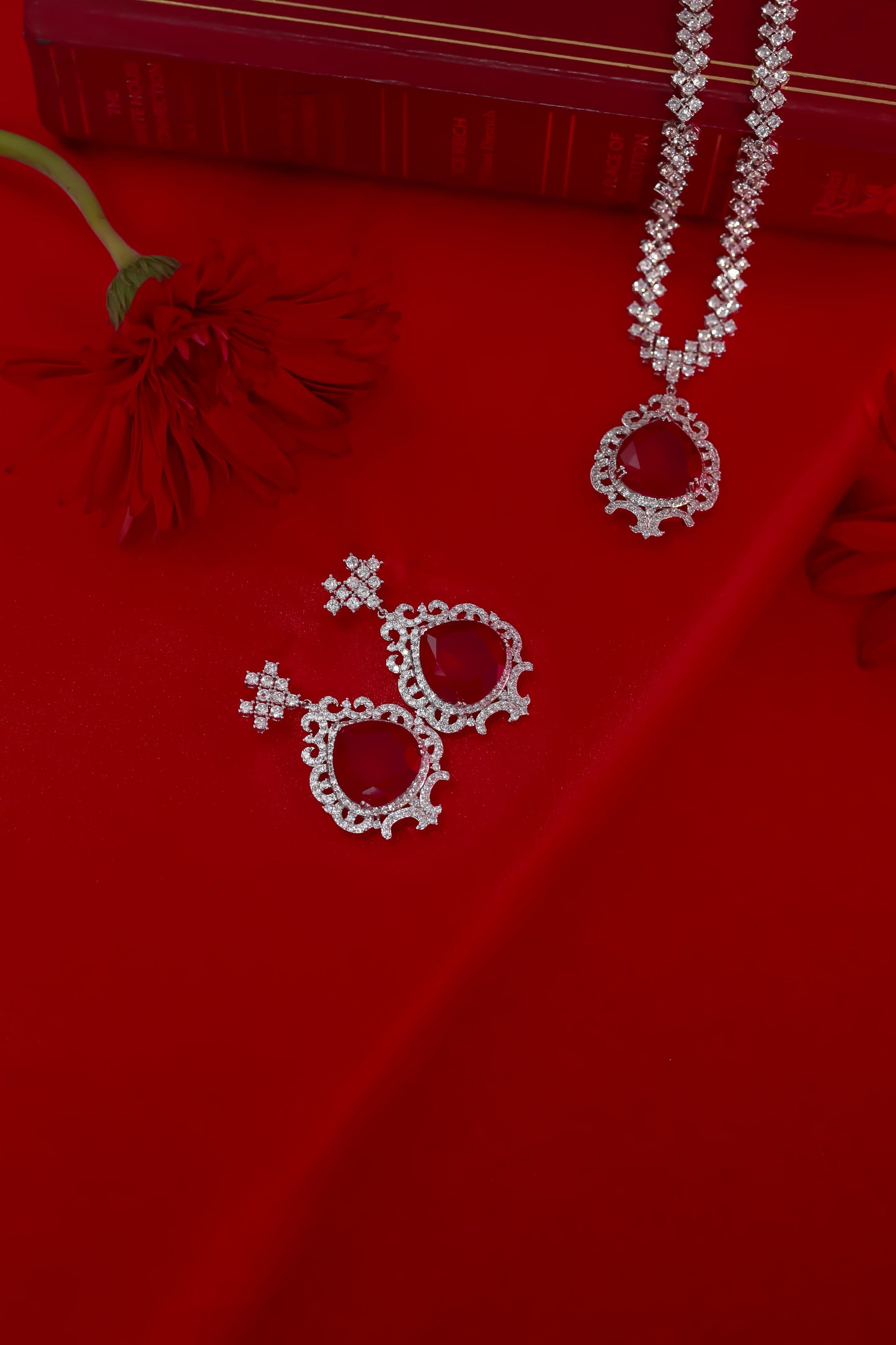 Ira Artificial Diamond Set