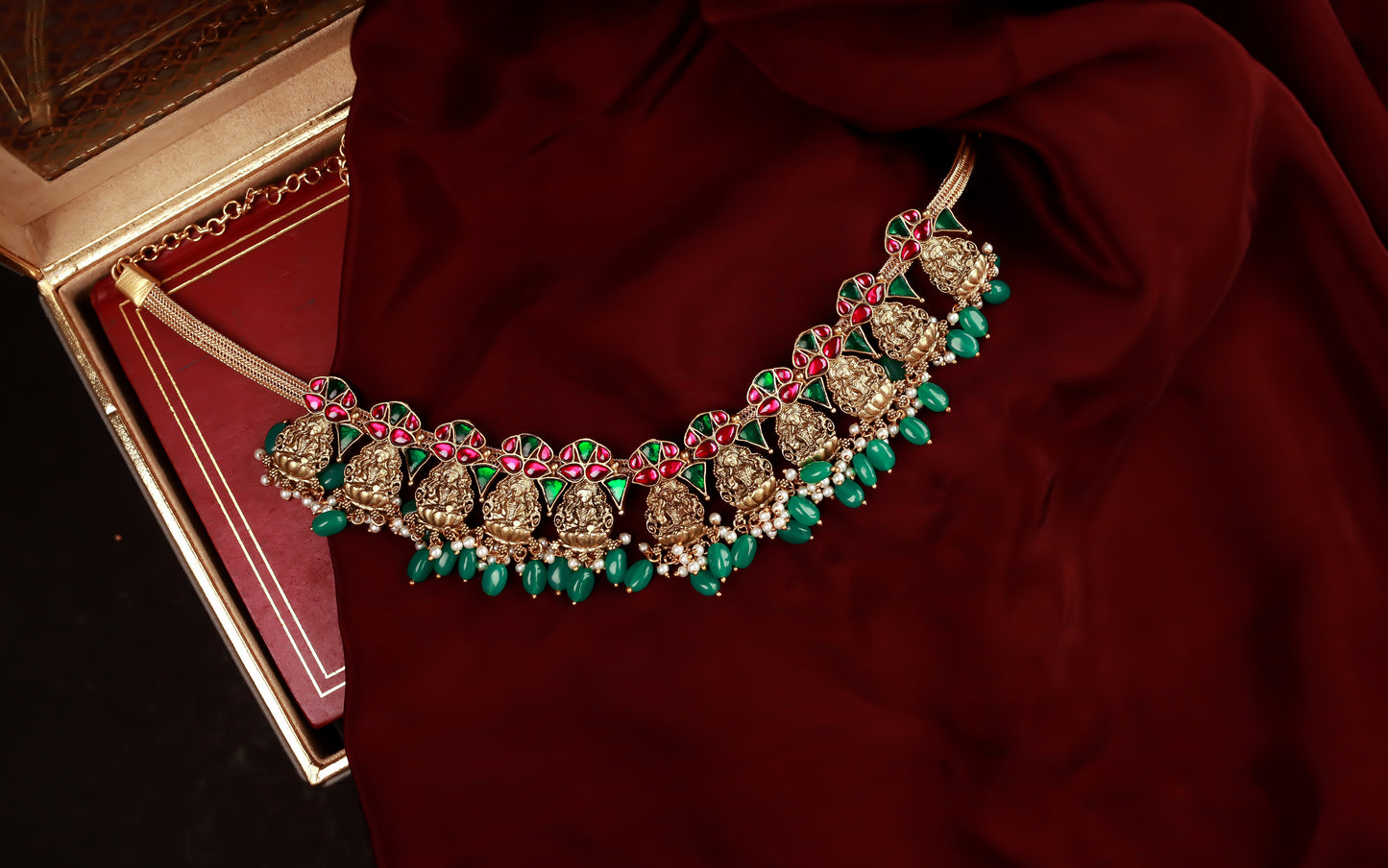 Rimaya Kundan Necklace