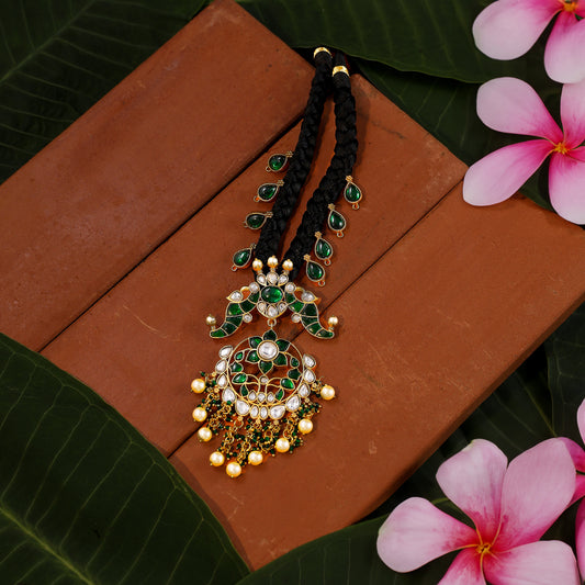 Ishani Kundan Necklace