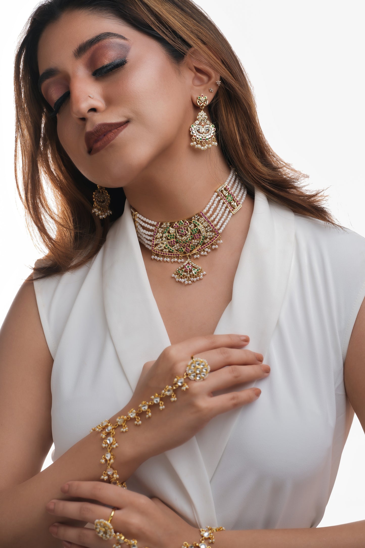 Vera Kundan Set
