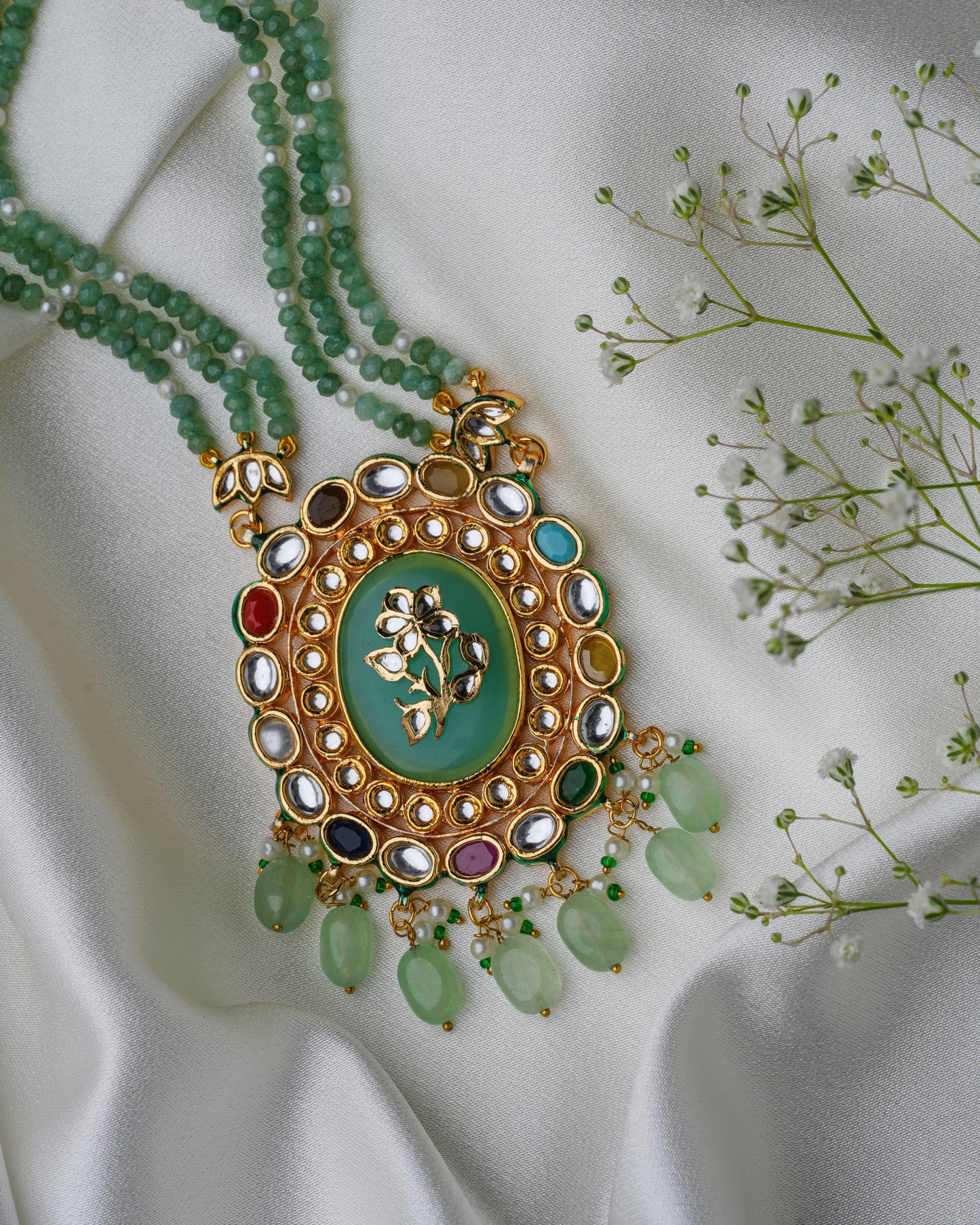 Nile Kundan Set