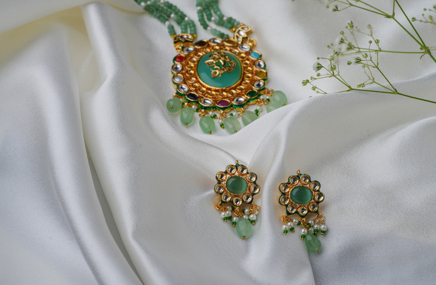 Nile Kundan Set