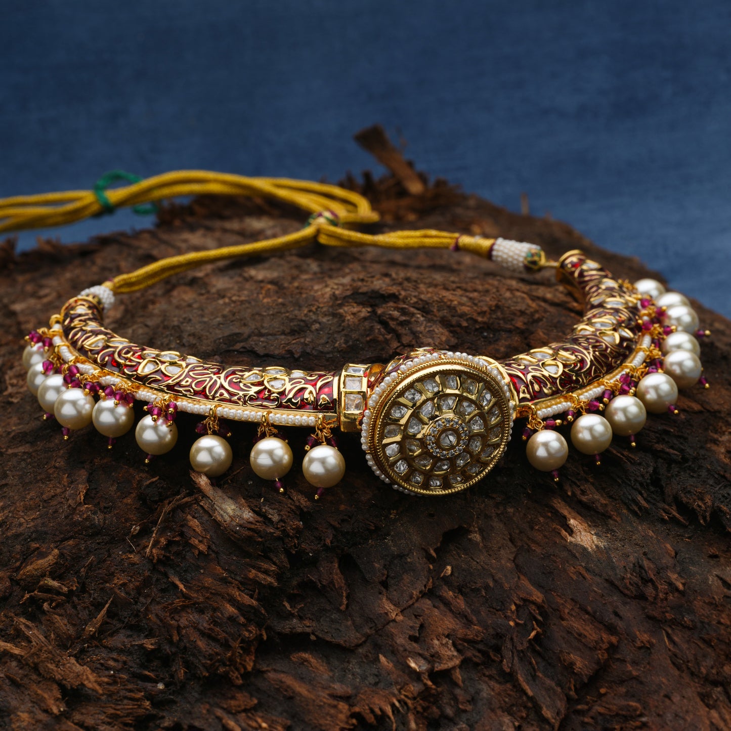 Elara Kundan Set